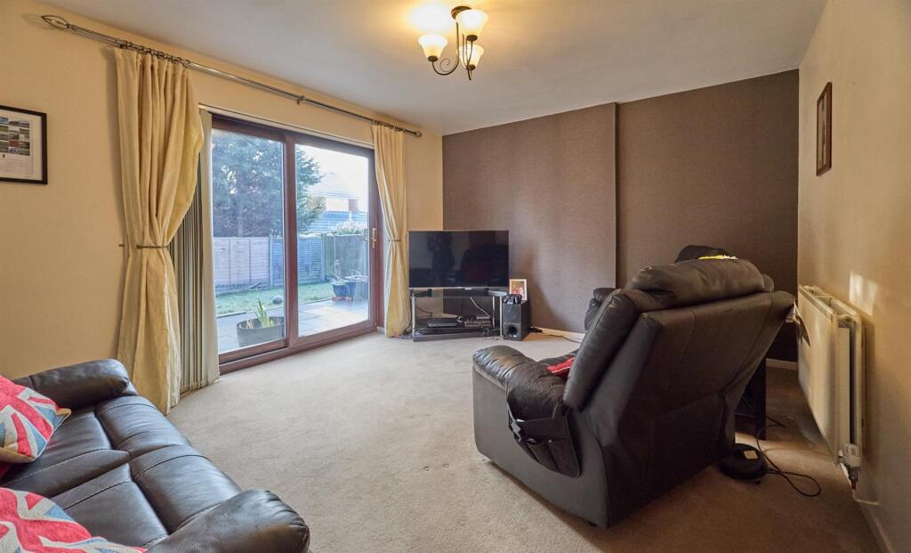 Coldstream Close 2.jpg
