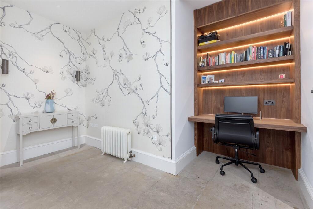 Hall/Study Area