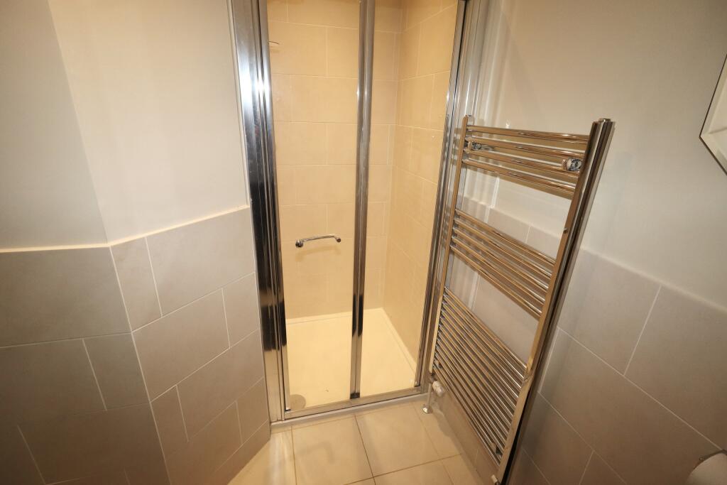 Ensuite shower room