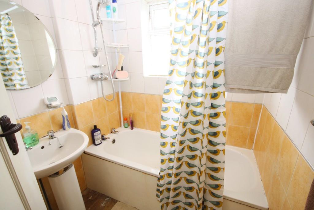 Dated Bathroom 