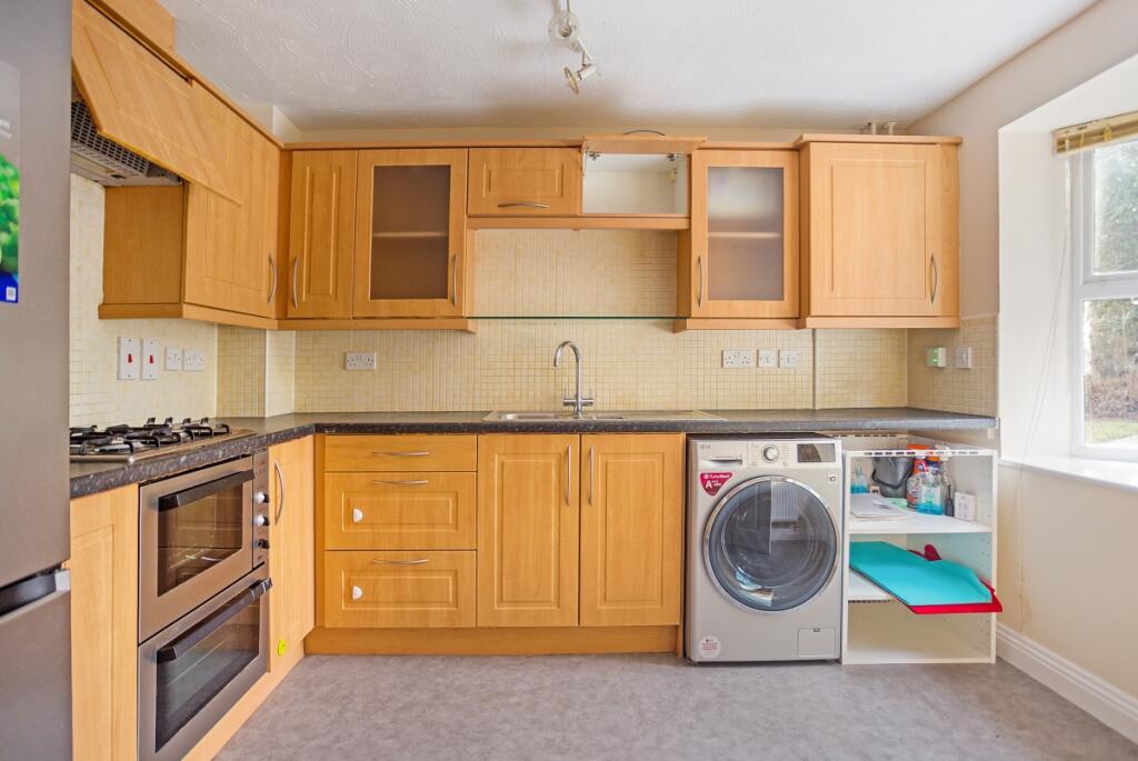 25 Old College Ro...