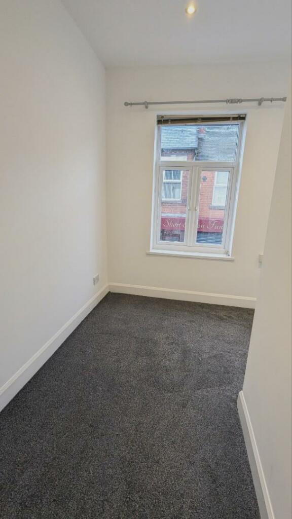 L Shape Bedroom