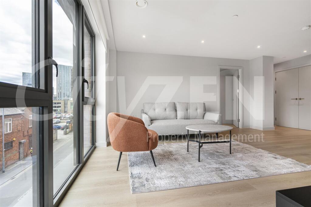 RECEPTION ROOM (SIMILAR APARTMENT)