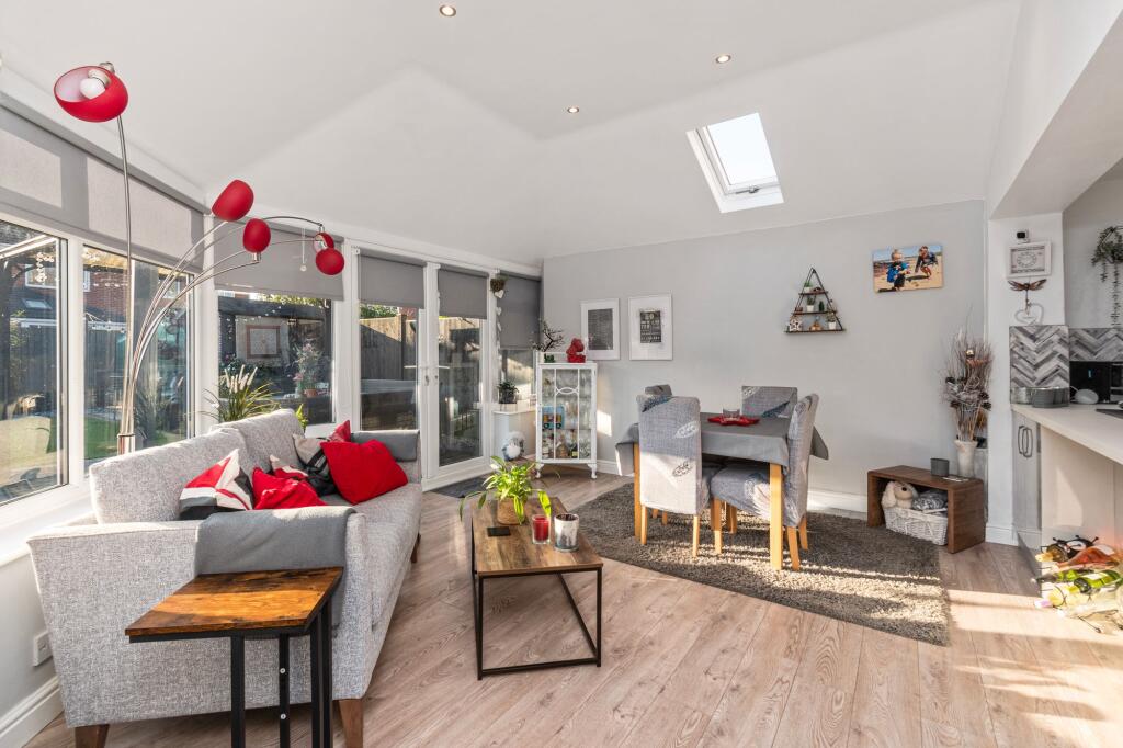 Reception Rooms &amp; Kitchen