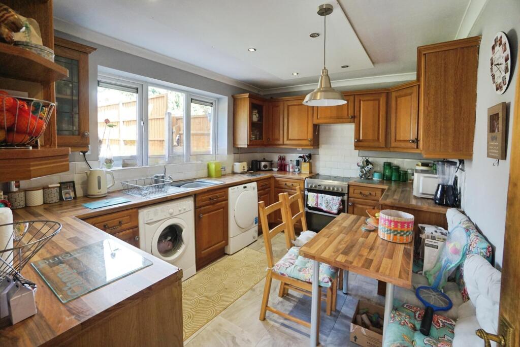 Kitchen Diner