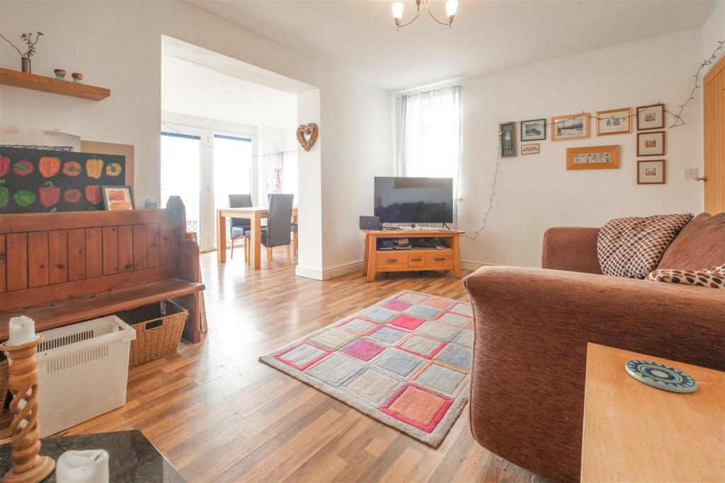 Parry Beechfield Downderry-10.jpg