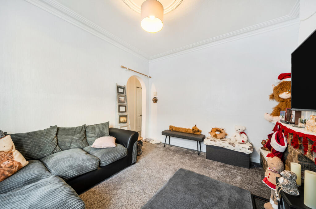 1386576-16-694575...