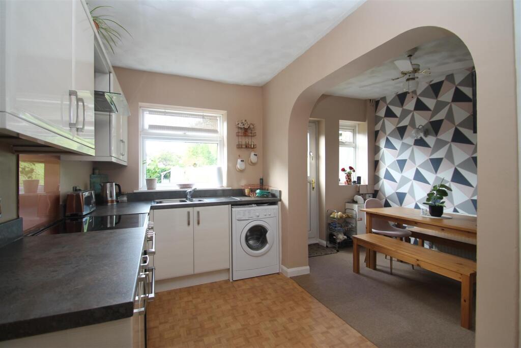 kitchen overall.JPG