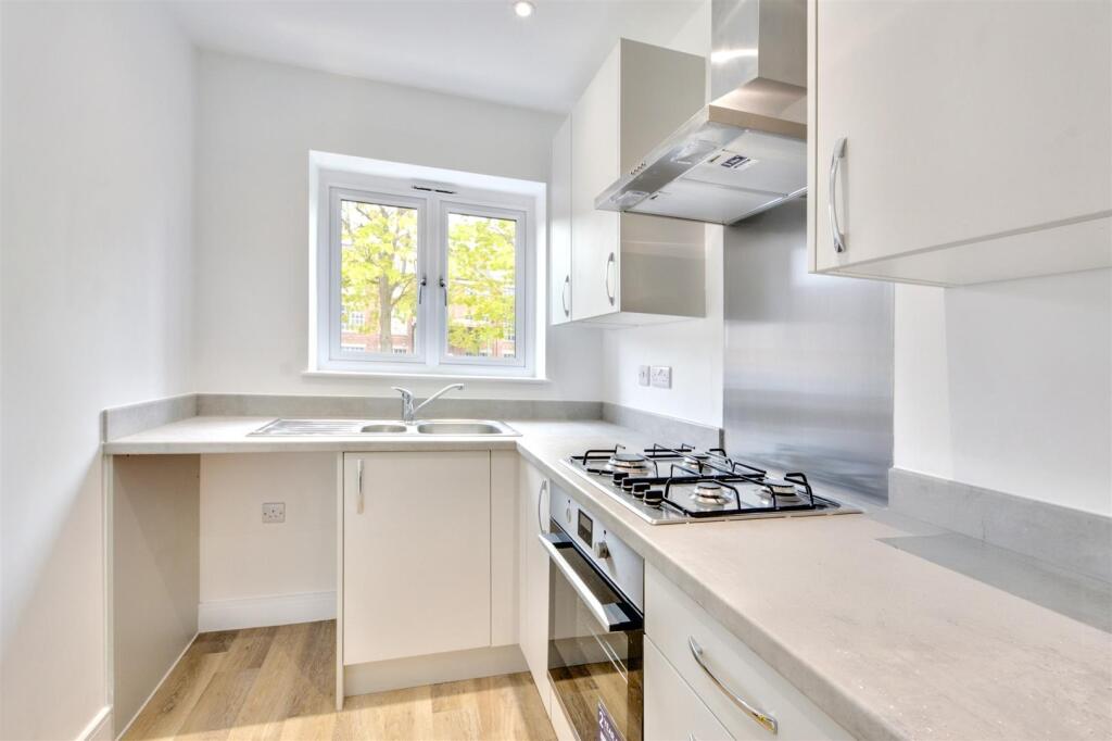Kitchen_1.jpeg