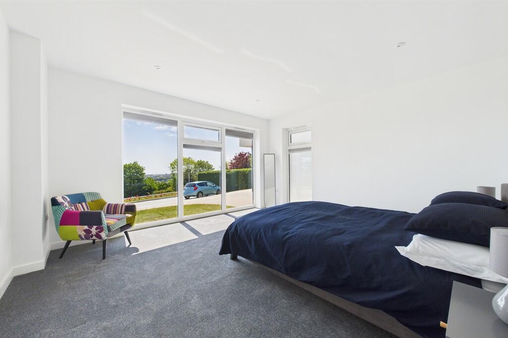 CAM01085G0-PR0554...