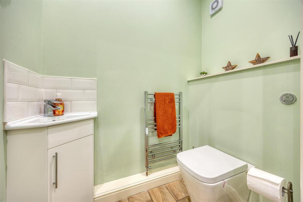 103_VICTORIA_STREET_KIRKINTILLOCH_020.JPEG