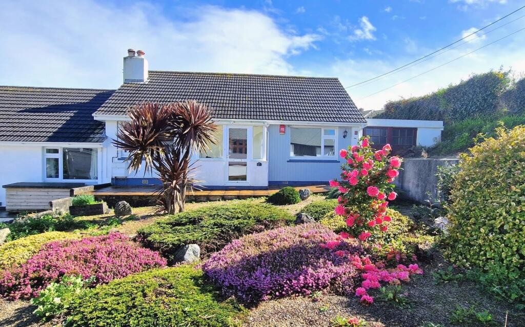 3 Bedroom Bungalow for Sale