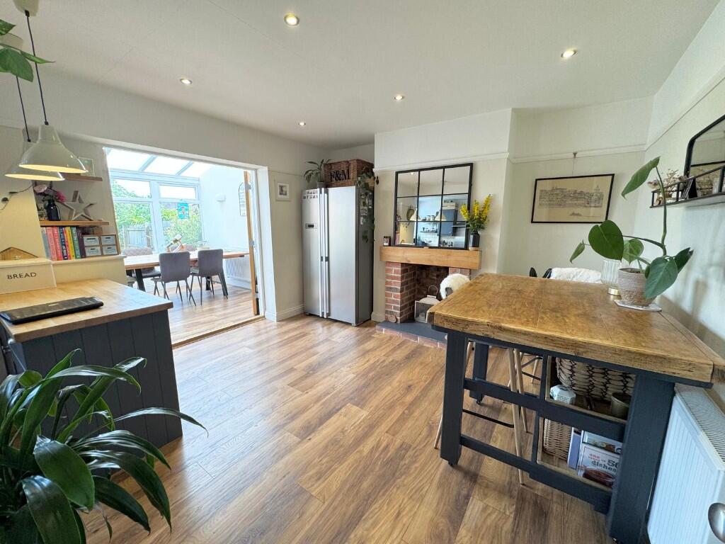 Dining/ family area