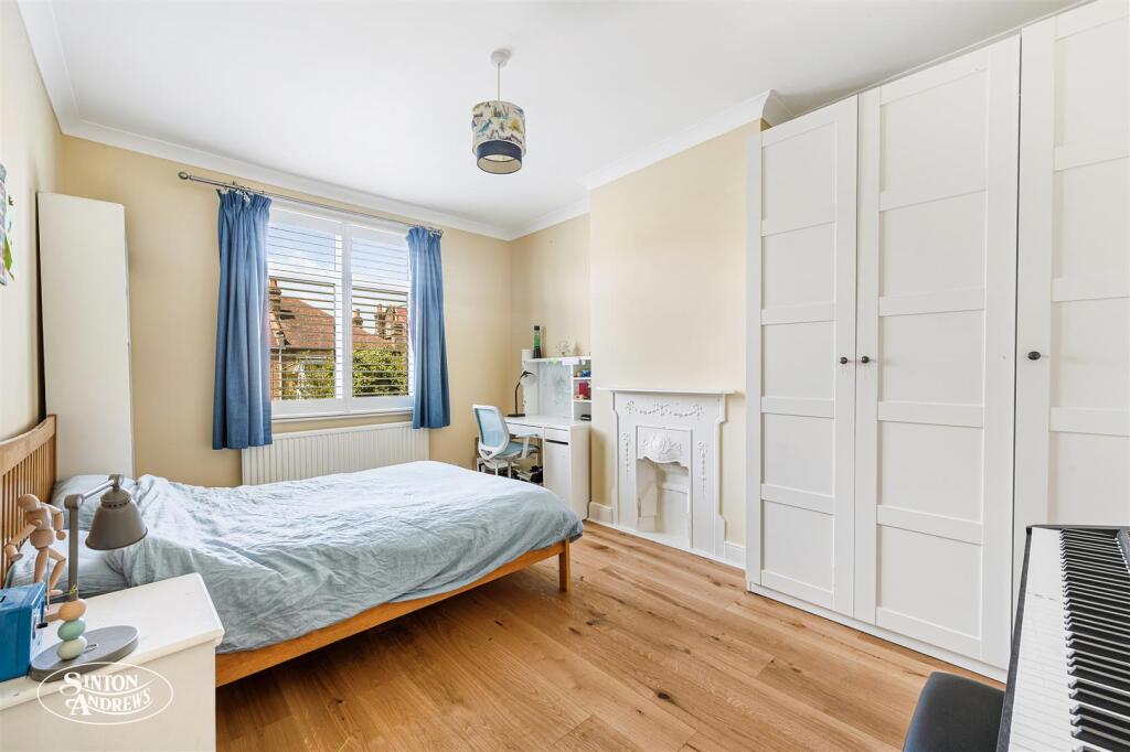 85 Camborne Avenue-12.jpg