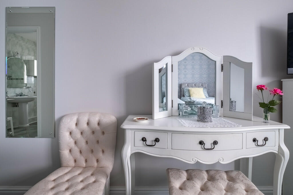 6EsplanadeCourt-3...