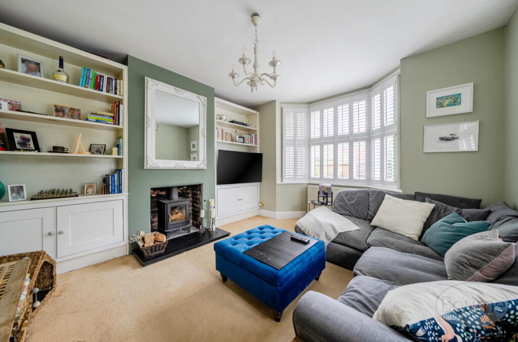 979895b5-ca0d-46e...