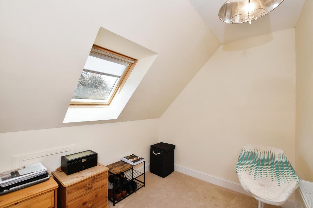 Bedroom/Office