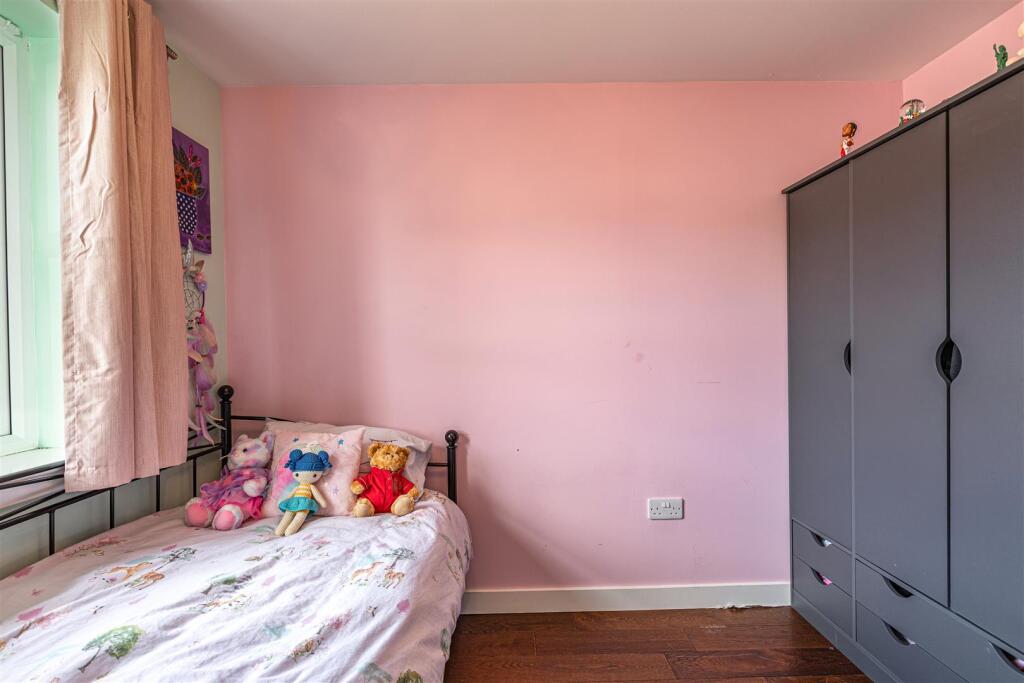 4 Knoll Park Avenue Galashiels 22.JPG