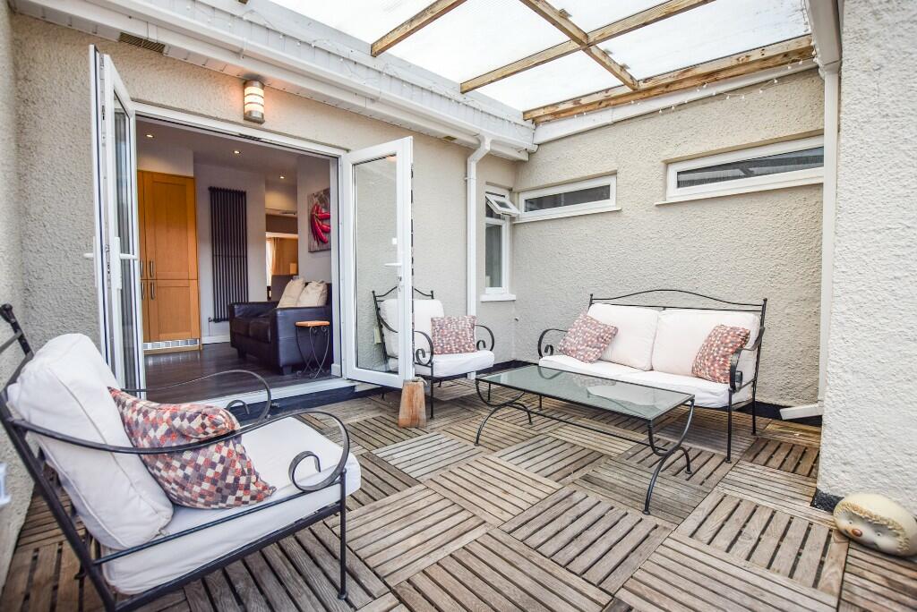 Covered seating area