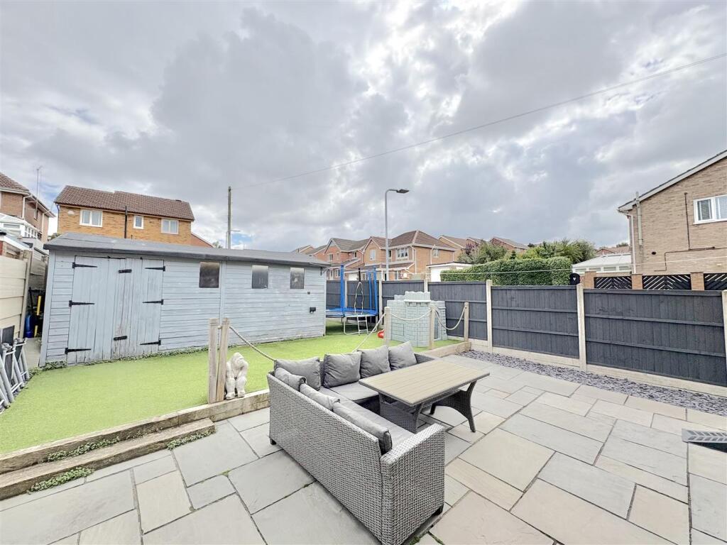 Enclosed Rear Garden
