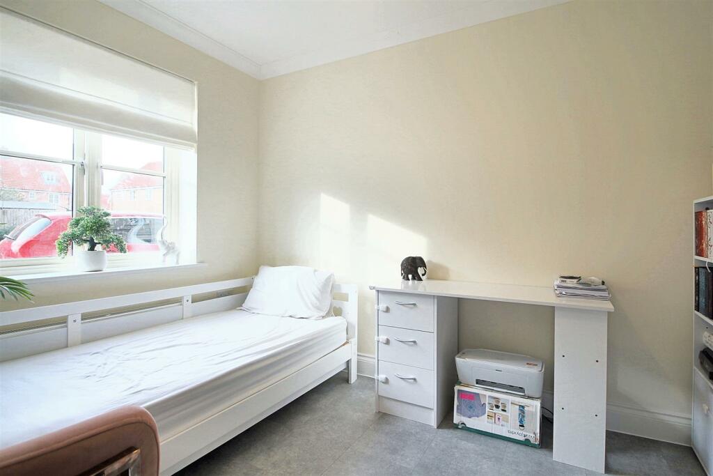 Study/Bedroom 4