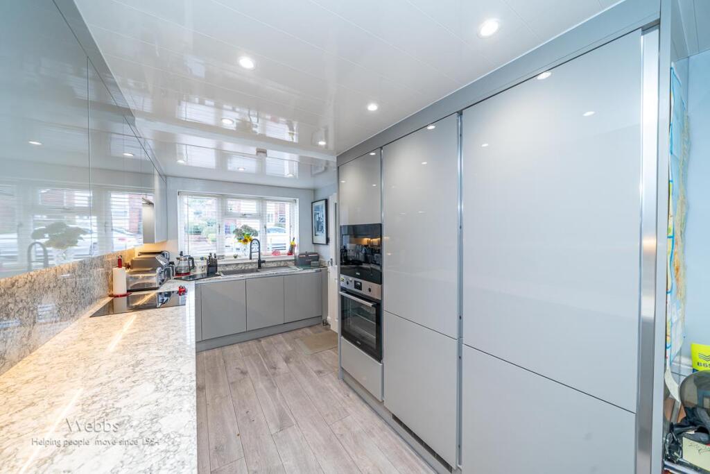 © Webbs Estate Agents © (124 of 162).jpg