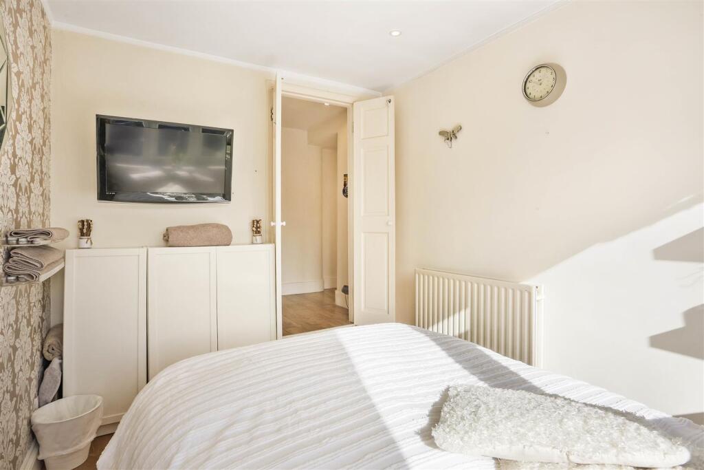 1428771084 -  11.jpg