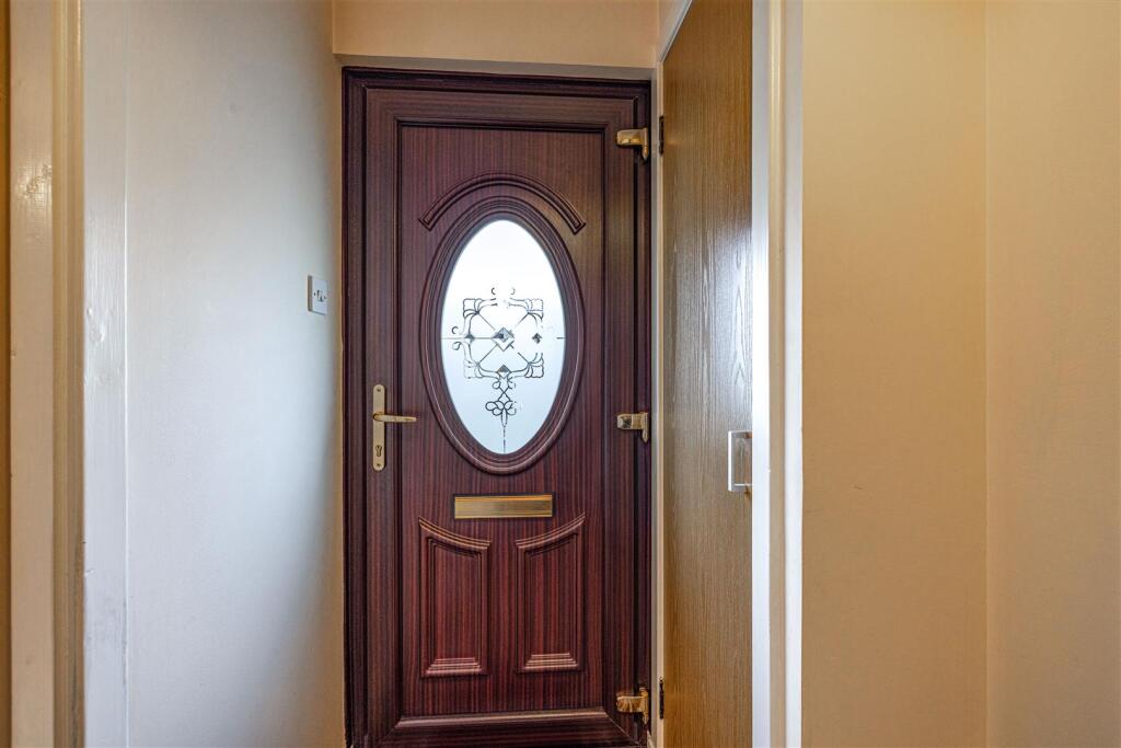 9 Sergeants Park Newtown St Boswells 09.JPG