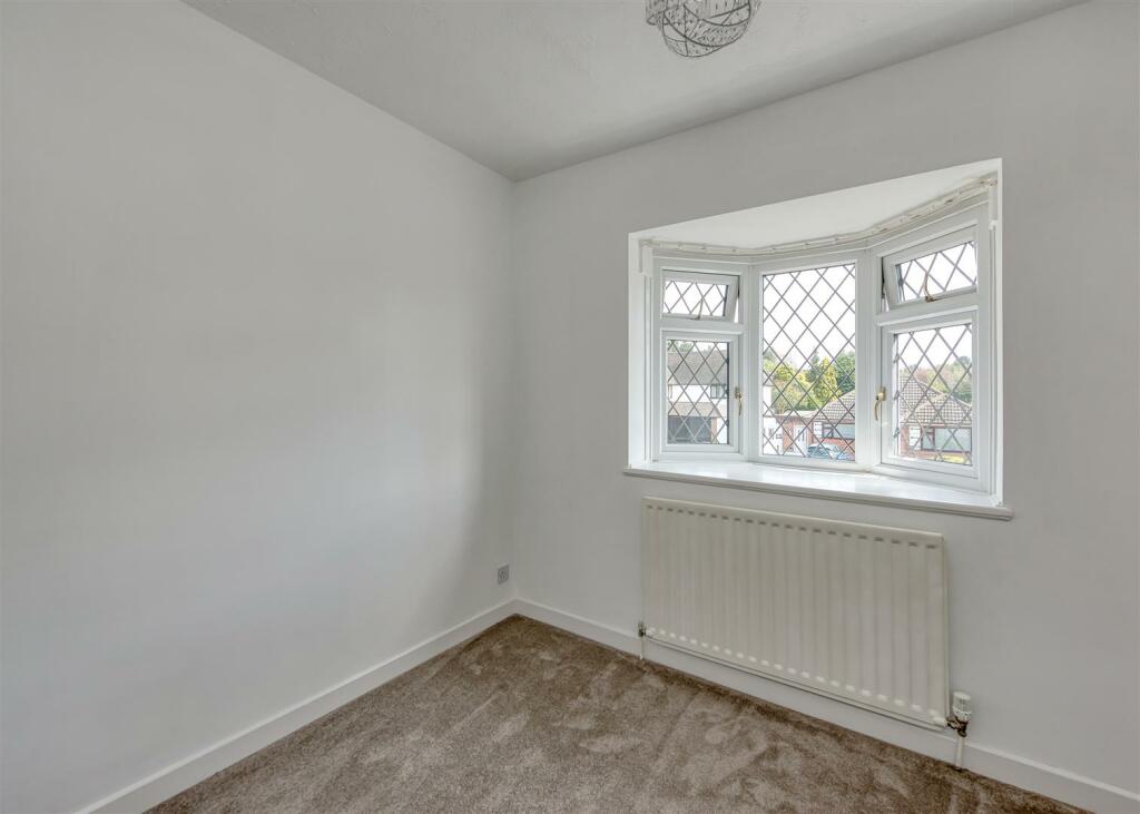 59 Sabrina Road-bed4.jpg