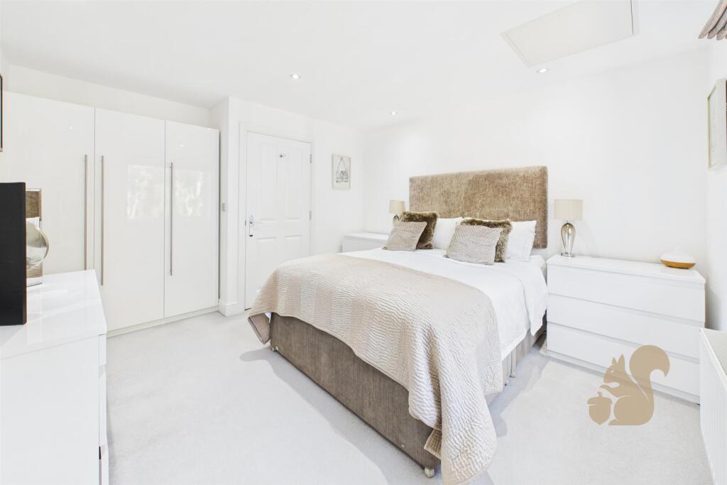 Principal Bedroom