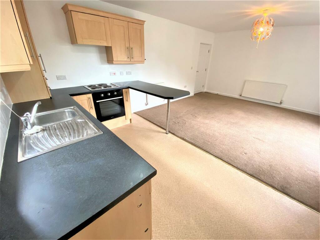 BREAKFAST KITCHEN AND LOUNGE