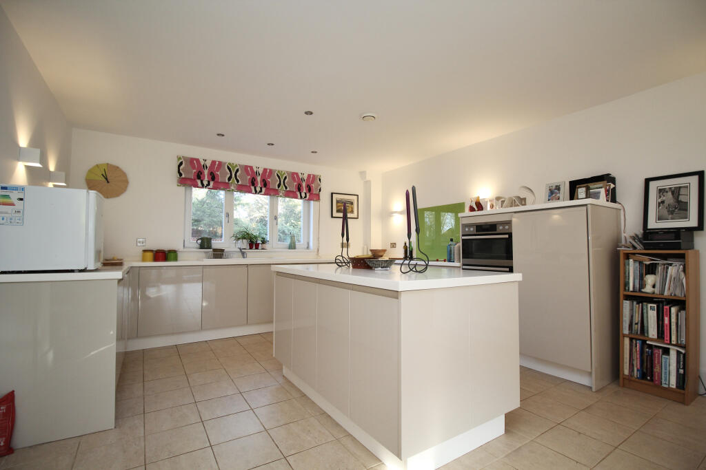 The Old Apple Store, Stawell