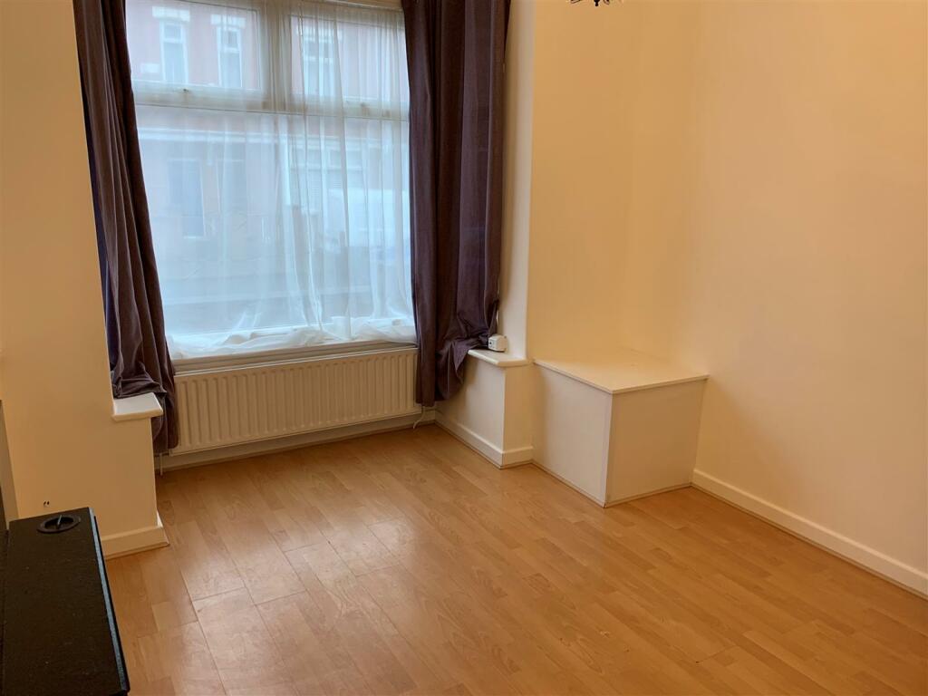 Front Lounge