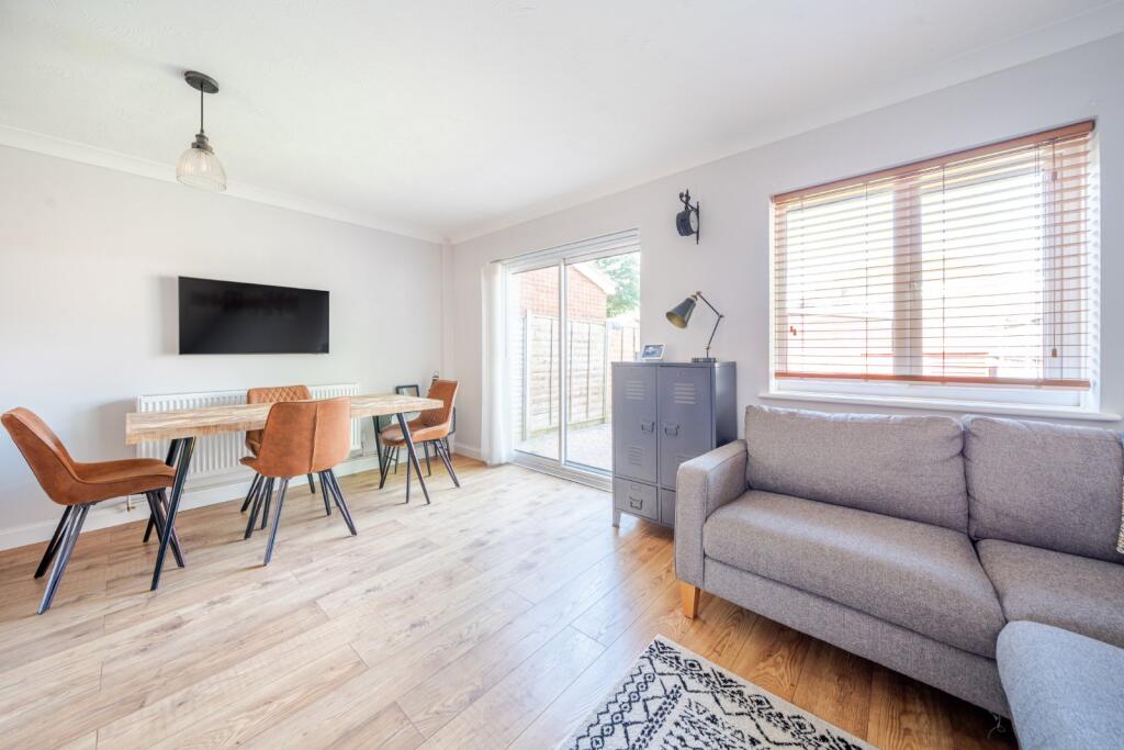 Living/Dining Room