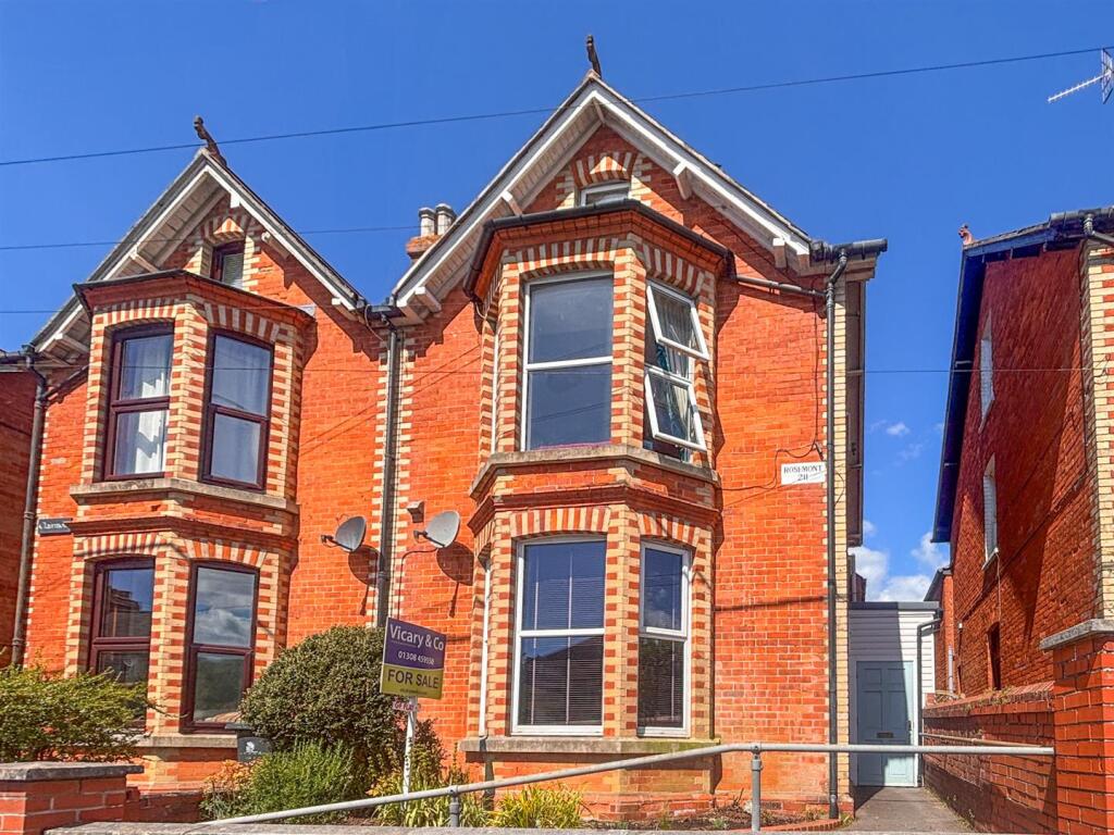 Outside Front (1).JPG