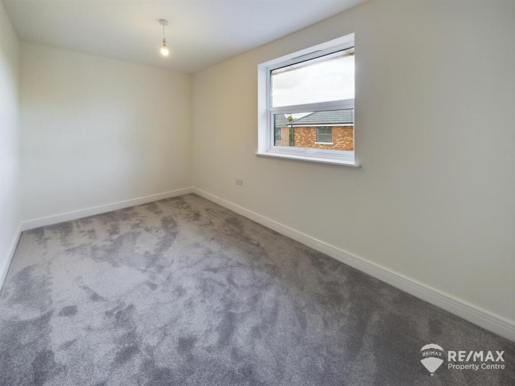 Bedroom 3.jpg