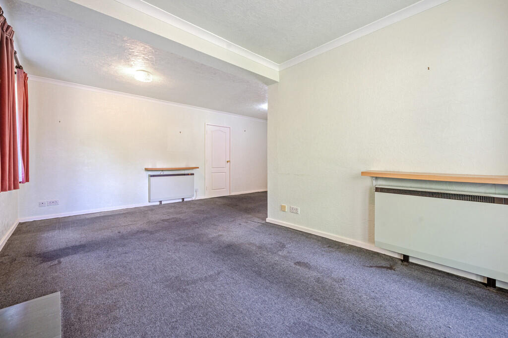 L-shaped Living R...