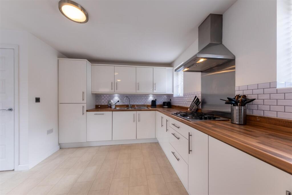 48 Silverlea Road-004.jpg