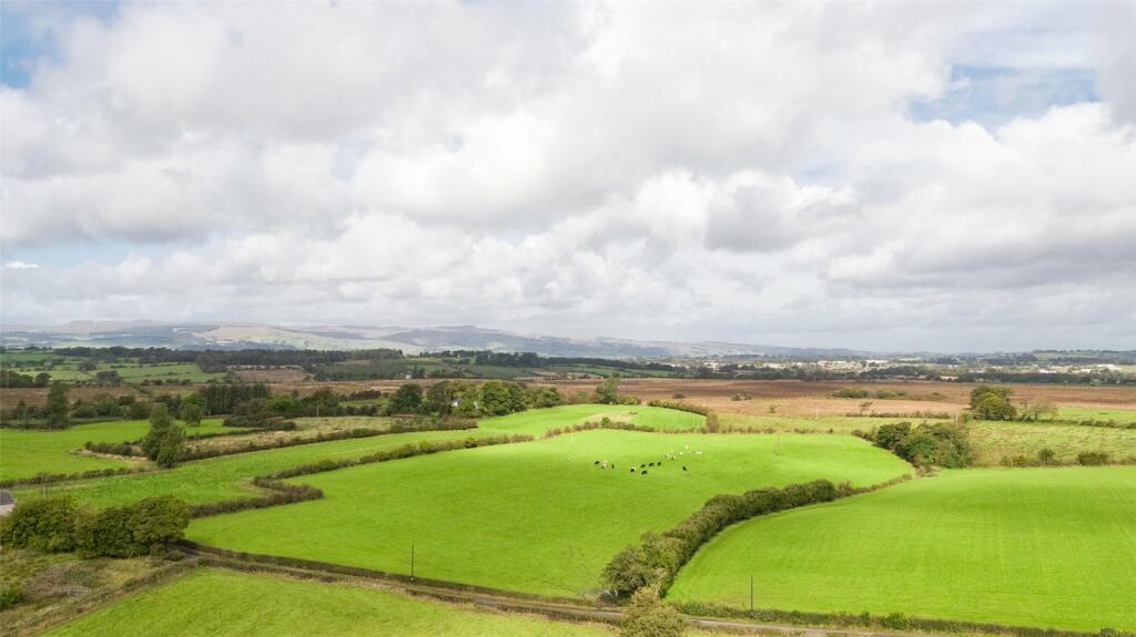 Land
