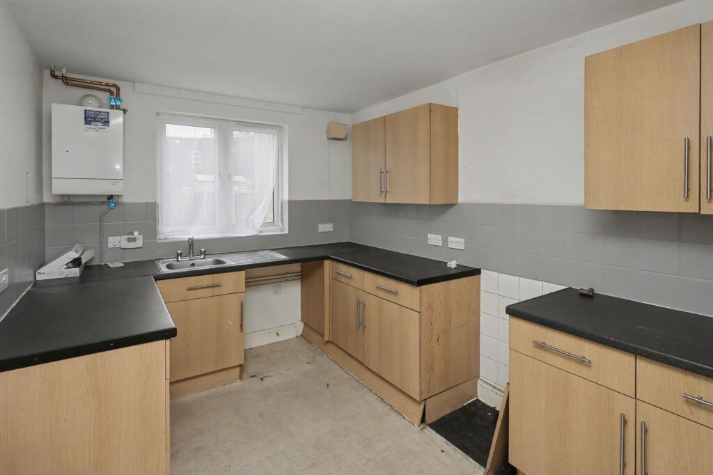 134 Colegrave Road, London E15 1EA