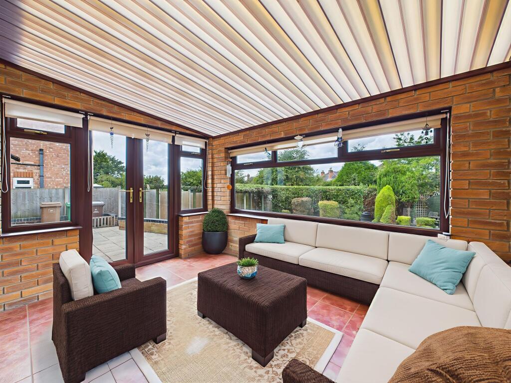 Conservatory (Virtually Furnished Ai)