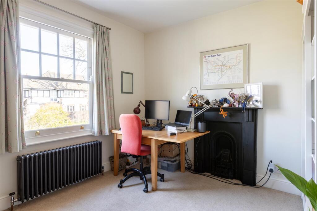 368 Selsdon Road-9.jpg