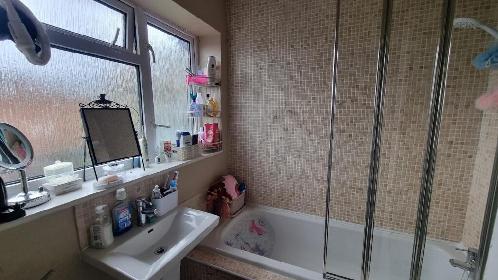 Family bathroom