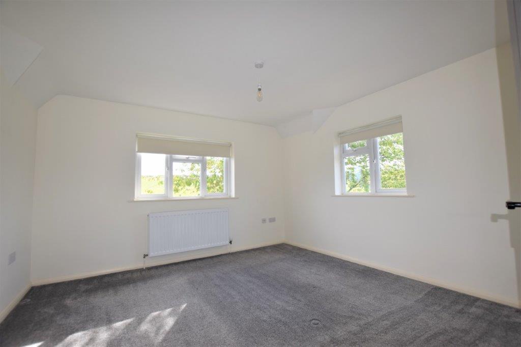 Plovers - Bedroom 1 - Master.jpg