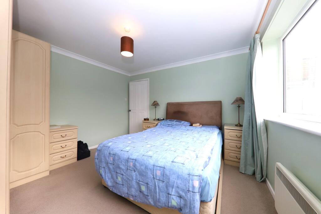 Bed 1 (2)