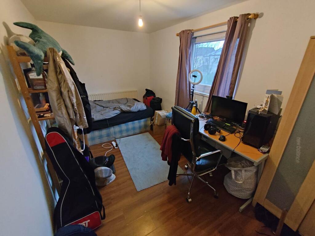 Bedroom 3 (1)