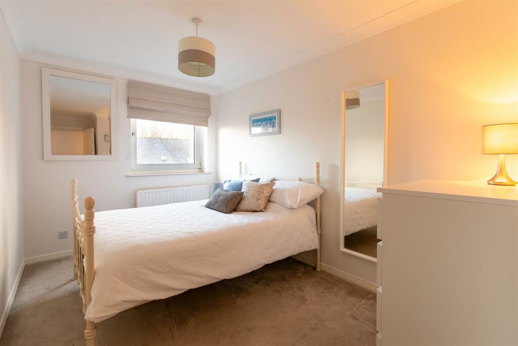 Bedroom 2.jpg