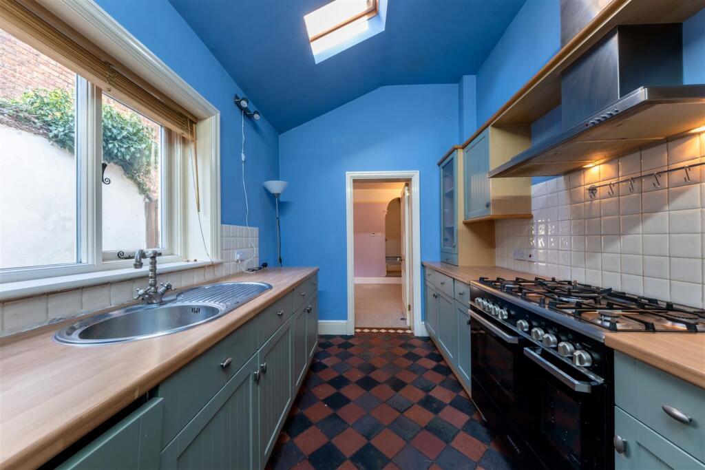16 Weaver Road-003.jpg