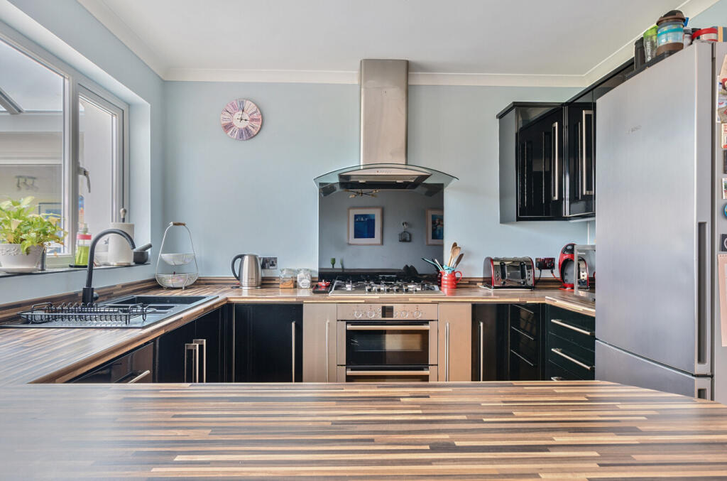 13-681a41e6d4b37-...