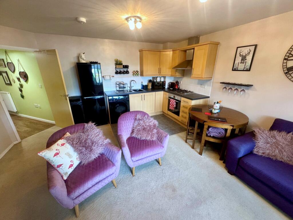 Open Plan Kitchen/Living Area